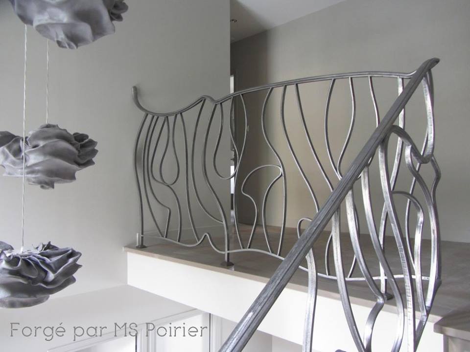 garde-corps mezzanine en fer forg&eacute; le style actuel