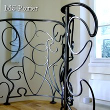 Rampe d escalier en fer forg&eacute; moderne mod&egrave;le Art Nouveau